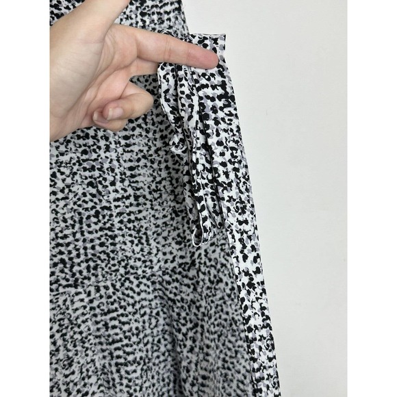 Nanette Lepore Women’s Sleeveless Tie Waist Animal Print Flare Dress Size 6 - Picture 7 of 7